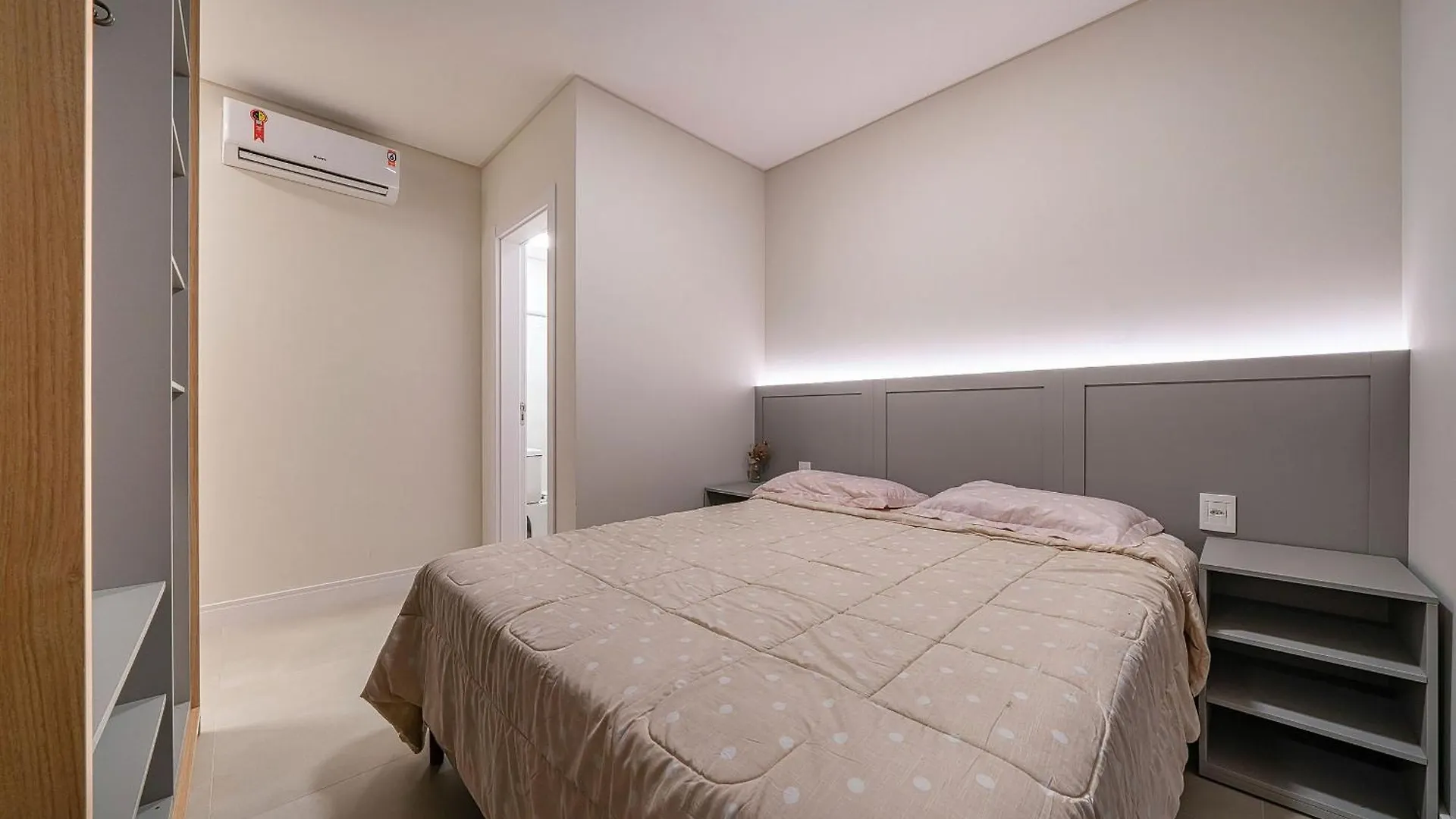 A07 - Apartamento 301 Bloco 3 - Waldgarten - 50M Do Mar - Condominio De Alto Padrao Com Piscina E Academia. Bombinhas Apartment