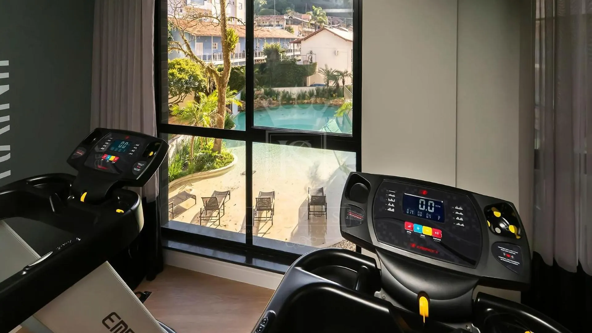A07 - Apartamento 301 Bloco 3 - Waldgarten - 50M Do Mar - Condominio De Alto Padrao Com Piscina E Academia. Bombinhas