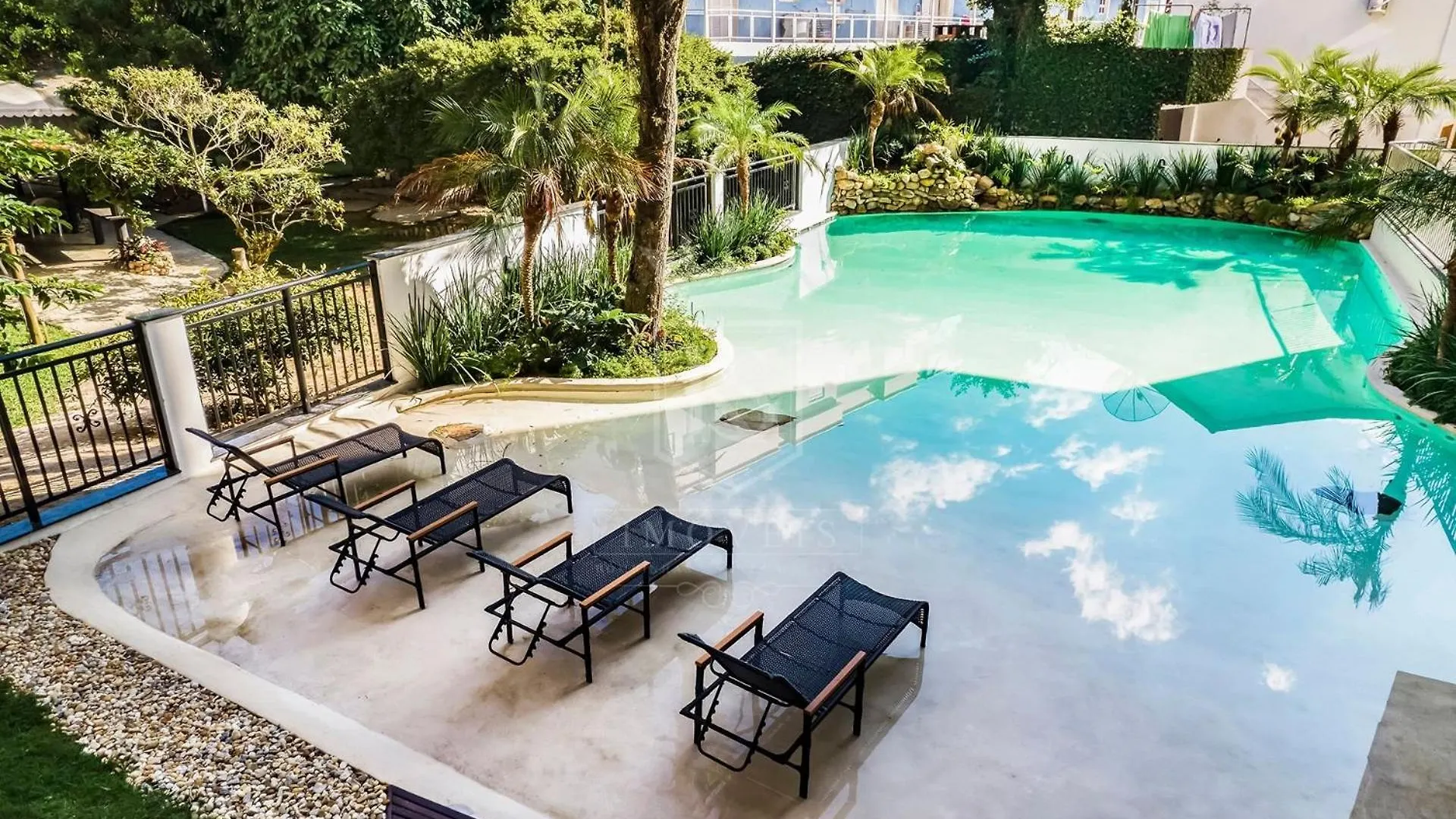 A07 - Apartamento 301 Bloco 3 - Waldgarten - 50M Do Mar - Condominio De Alto Padrao Com Piscina E Academia. Bombinhas 0*,