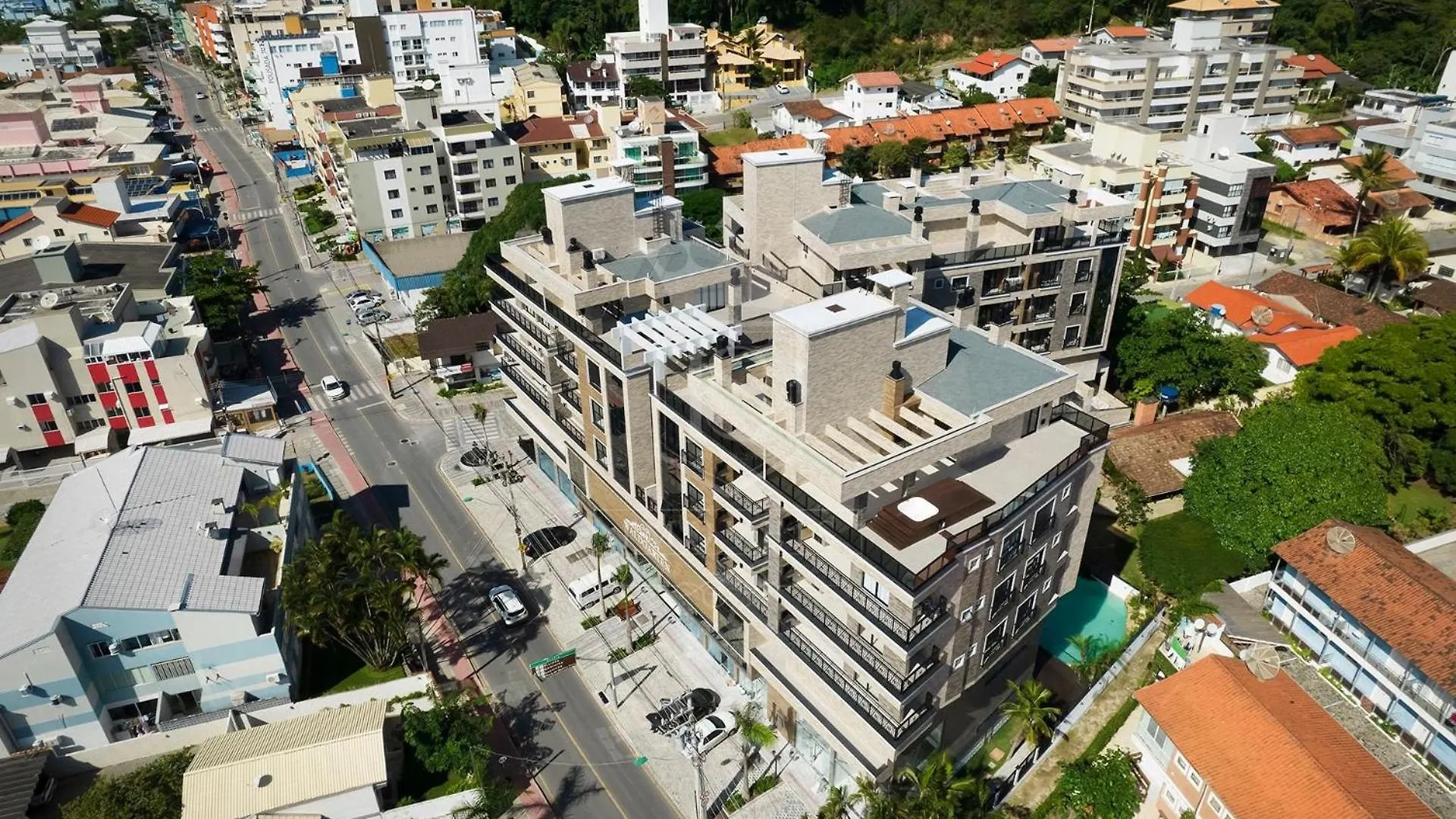 Apartment A07 - Apartamento 301 Bloco 3 - Waldgarten - 50M Do Mar - Condominio De Alto Padrao Com Piscina E Academia. Bombinhas