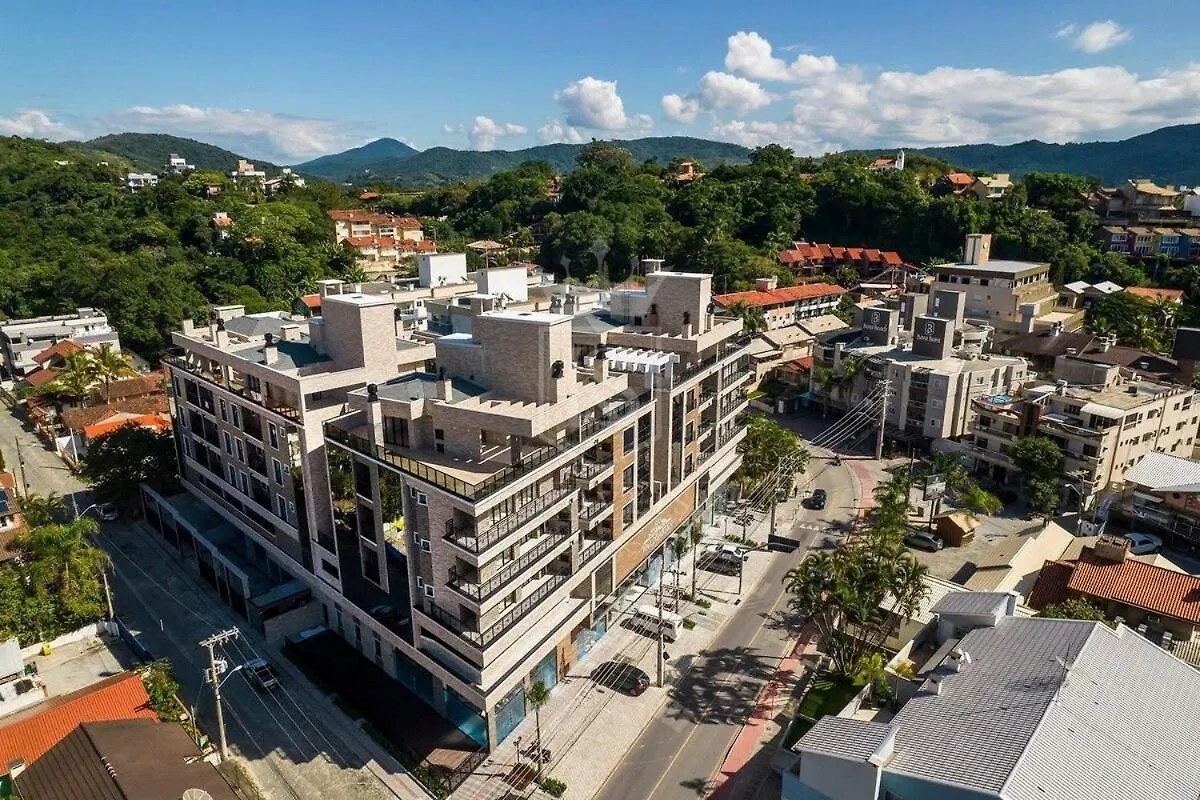 A07 - Apartamento 301 Bloco 3 - Waldgarten - 50M Do Mar - Condominio De Alto Padrao Com Piscina E Academia. Bombinhas 0*,